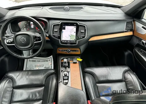 2016 Volvo Xc90 T8 z USA, uszkodzony, nr VIN YV4BC0PL2G1042106